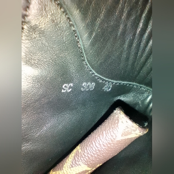 Louis Vuitton Laureate Platform Desert Boots in Beige Sz 40EU Womans 10US - Picture 5 of 5